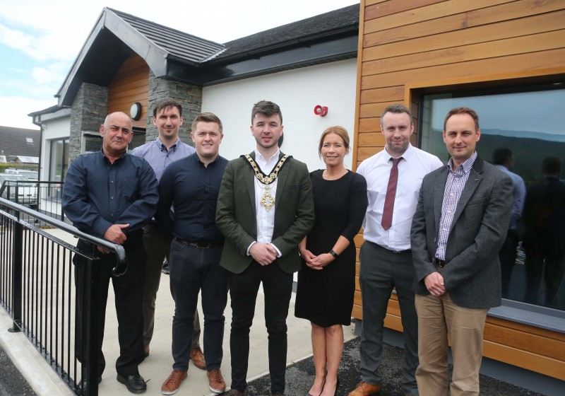 Members of OB Construction pictured with Julie Welsh, Head of Community and Culture, Causeway Coast and Glens Borough Council, Wayne Hall, Capital Project Officer, Causeway Coast and Glens Borough Council and Paul Caldwell, Capital Projects Manager, Causeway Coast and Glens Borough Council.
